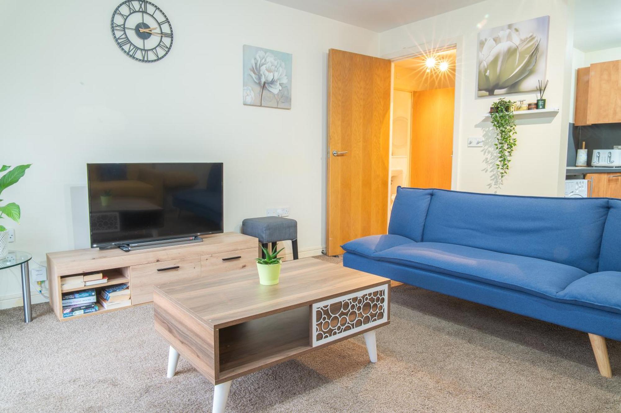 Stay In Our Stylish Flat! & Secure Building & Sleeps Up To 4 Birmingham Exterior photo