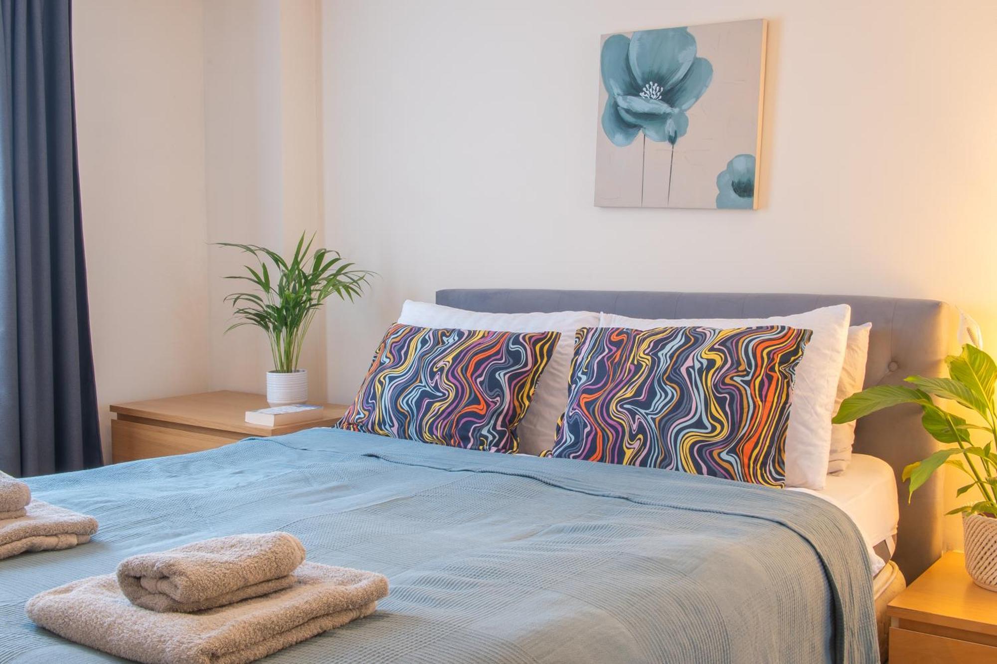 Stay In Our Stylish Flat! & Secure Building & Sleeps Up To 4 Birmingham Exterior photo